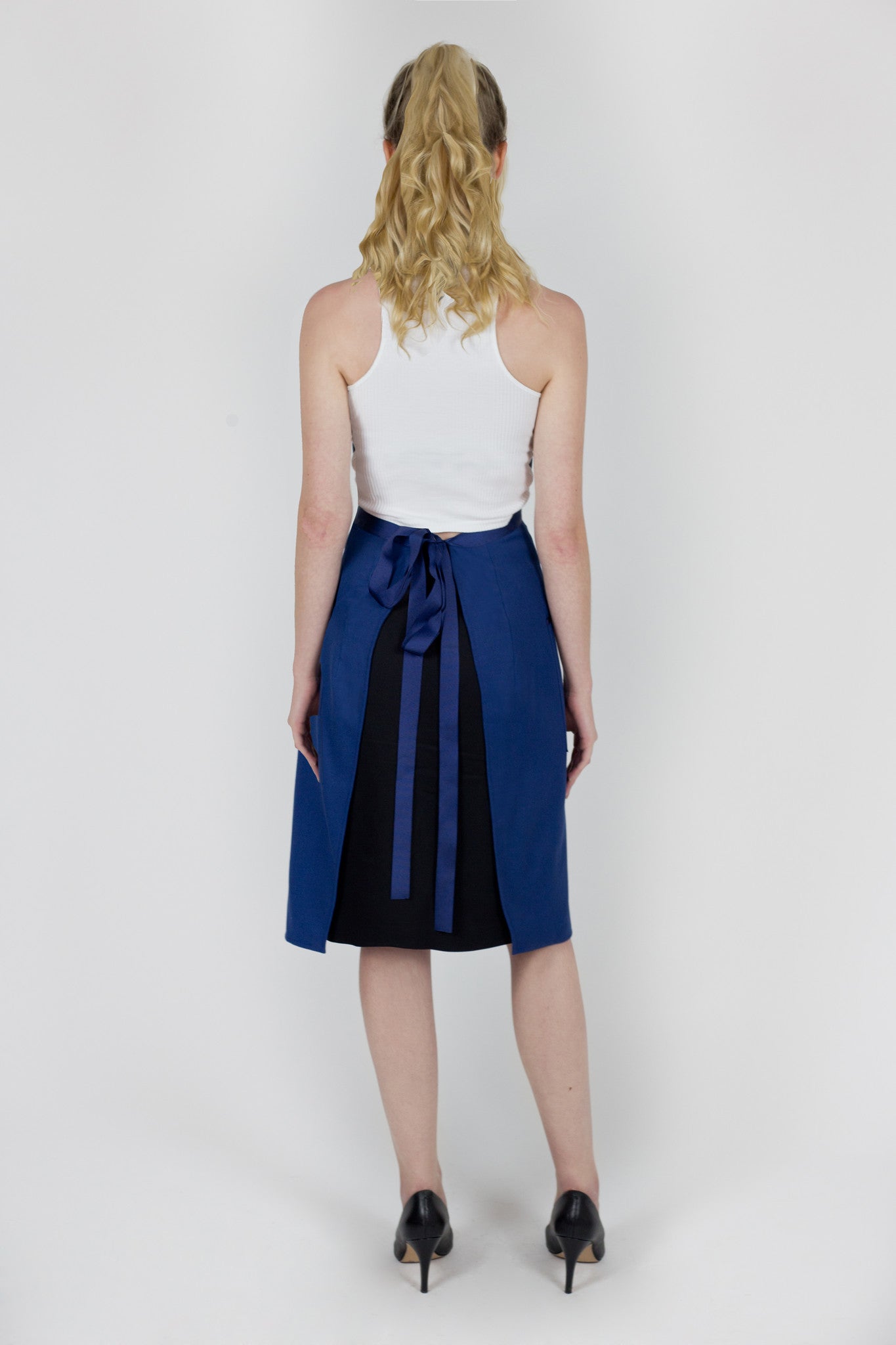 Stylish Blue Apron. Stain and water resistant. Practical, innovative and Modern.